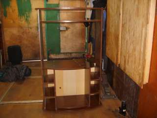 Тумбу для телевизора