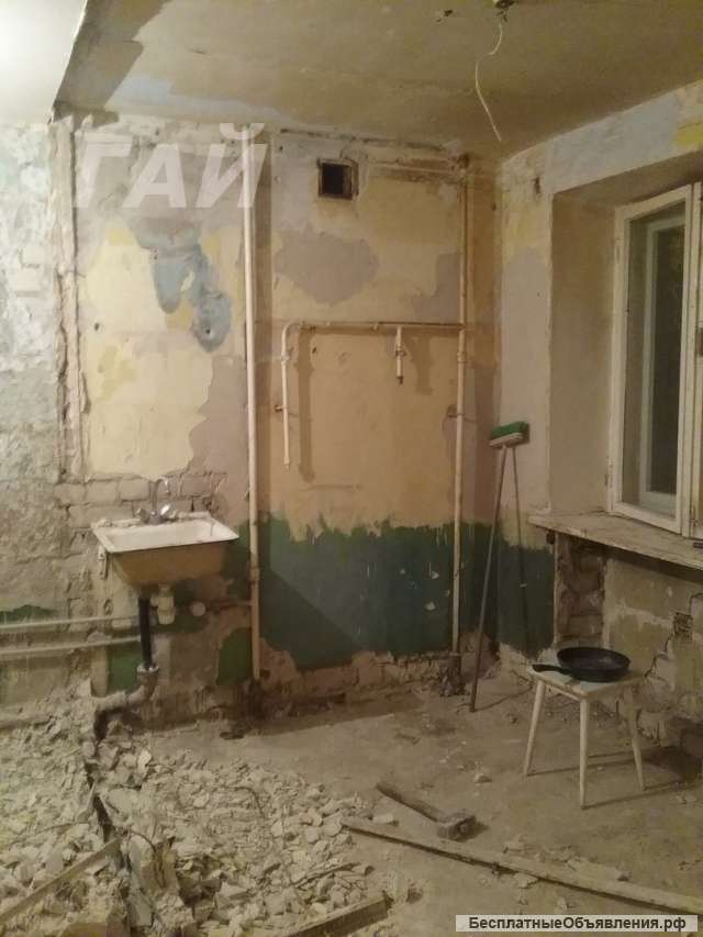 Демонтаж, снос старых строений, стен, перегородок