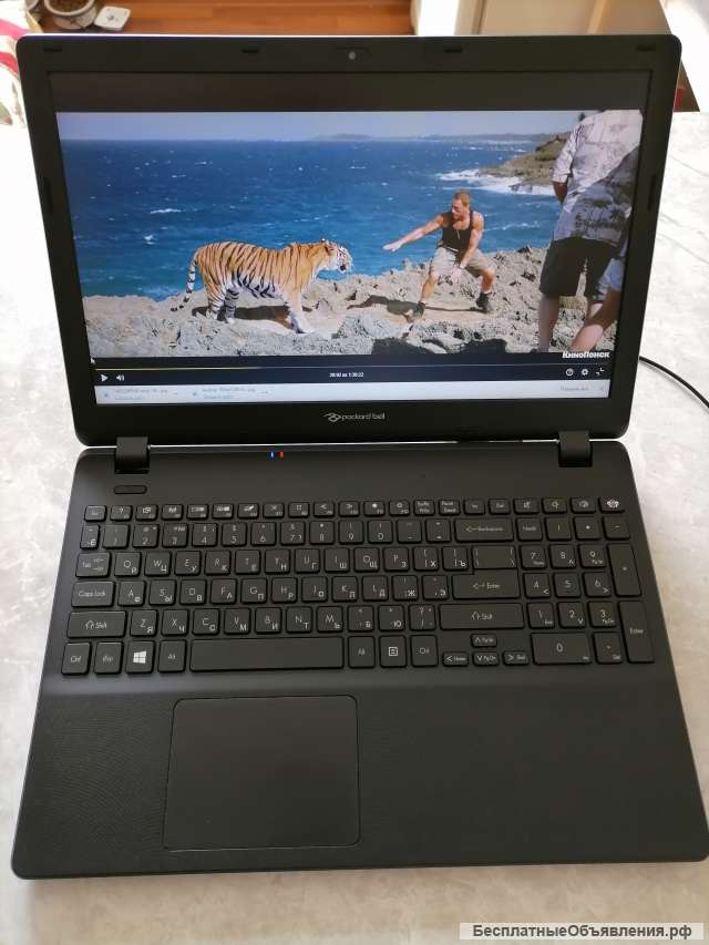Прекрасный ноутбук Packard Bell на SSD диске