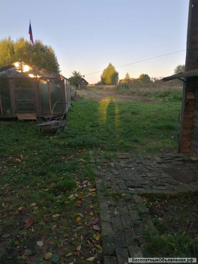 Дом с участком 20 соток