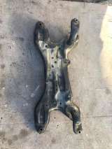 Подрамник передний на Mitsubishi Grandis