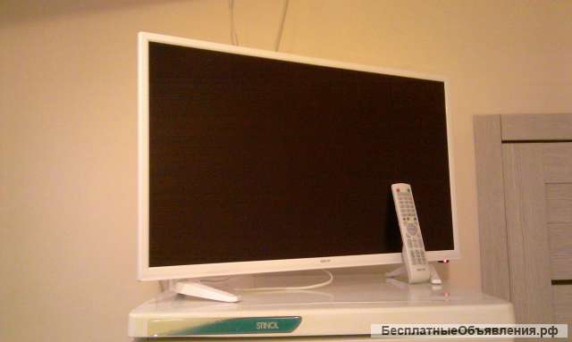 Телевизор 32 дюйма белый