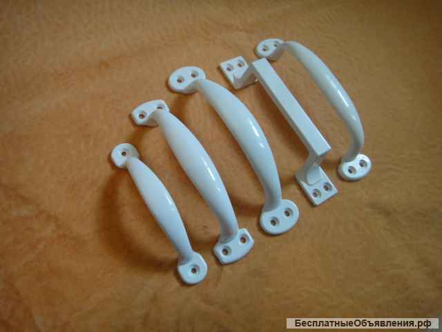 Ручки-скобы алюминиевые. Большие-16 см, средние-14 см, малые-11,5 см