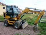 Мини экскаватор Hitachi 12, 2,5 тонны, два ковша