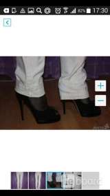 Джинсы veber италия 44 46 м бежевые стретч прямые по фигуре украшения кожа брошь брюки женские узкие