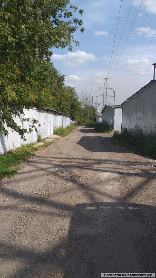 Сторож на автостоянку