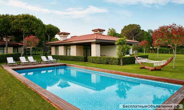 Участок для строительства отеля и яхт марины