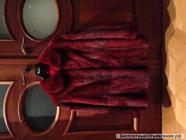 Новую норковую шубу (Греция)