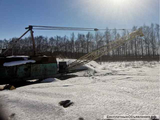 Кран стреловой МКГ-25 + сваебой