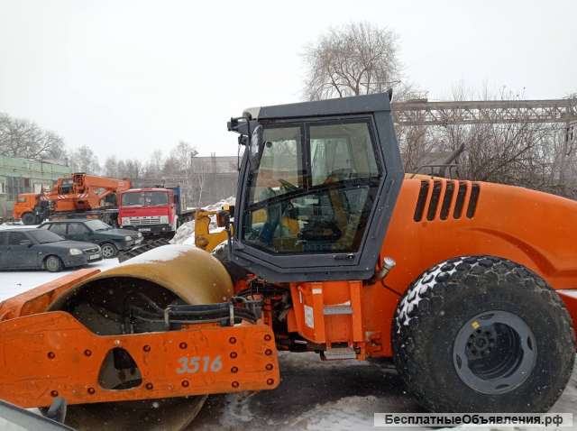 Каток HAMM 3516 - 2014 г 13500 мч отличное состояние цена договорная