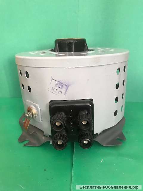 Автотрансформатор регулировочный АОСН-4-220-82