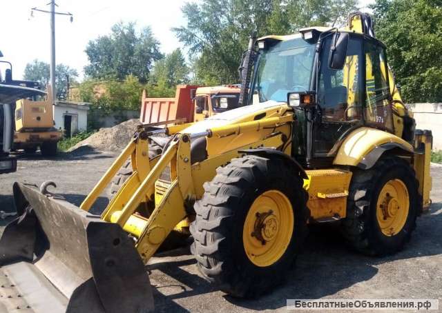Экскаватор погрузчик Komatsu WB97-S, равноколесный