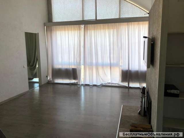 2-к. квартира, 72 м², 6/6 эт.