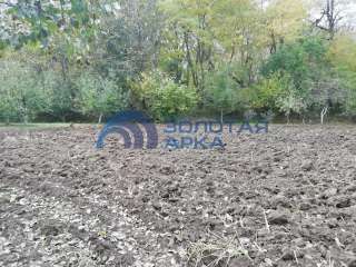 Земельный ровный участок в отличном районе ст. Северской.