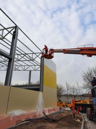 Монтаж/демонтаж сэндвич-паненй и металлоконструкций