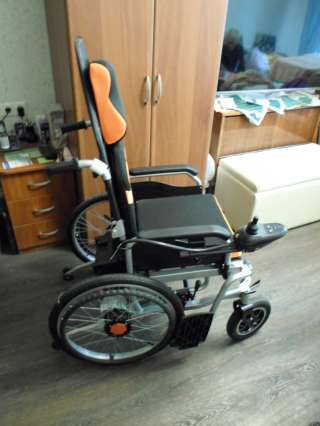 Электрическая кресло-коляска. MET comfort 21