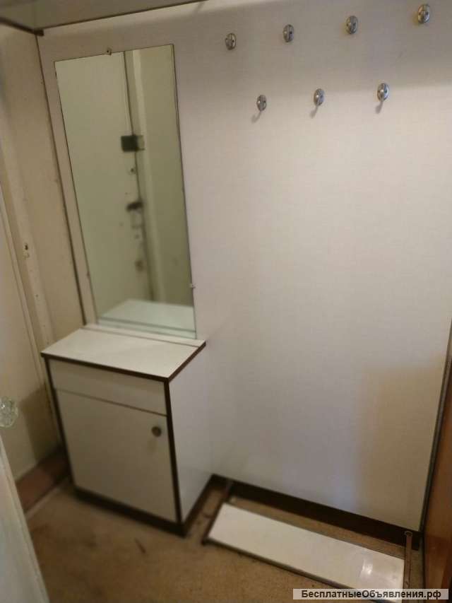 Вешалка в прихожую 70-х гг