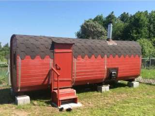 Баня-бочка и баня-квадро из кедра в Казани