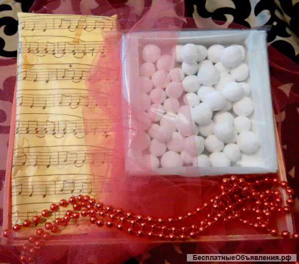 Подарочные новогодние корзины и наборы