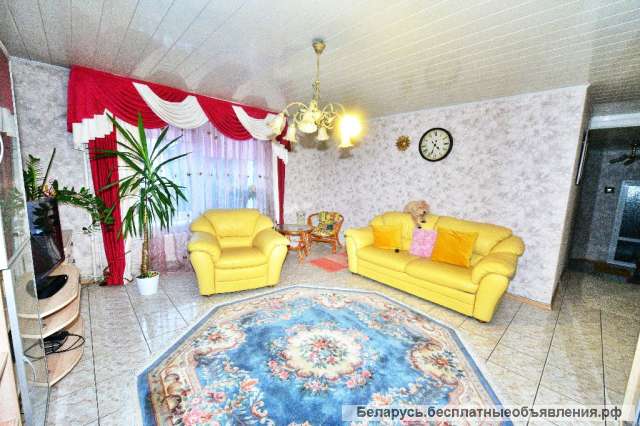 3-этажный коттедж с мебелью в Минске