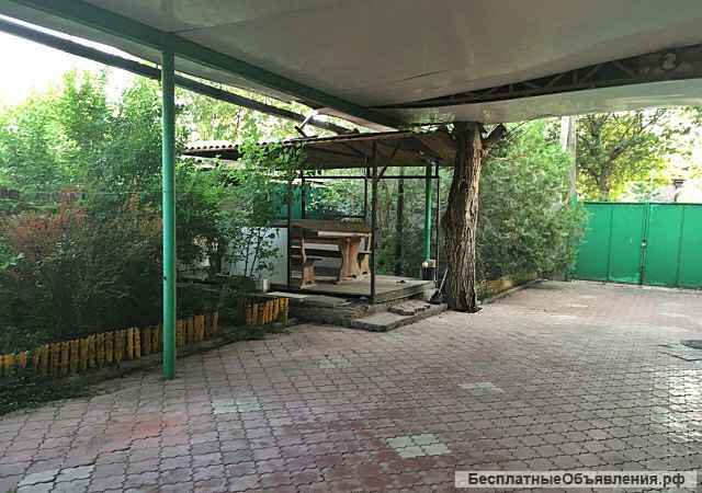 Дом ул. Пирогова 190м. все коммуникации