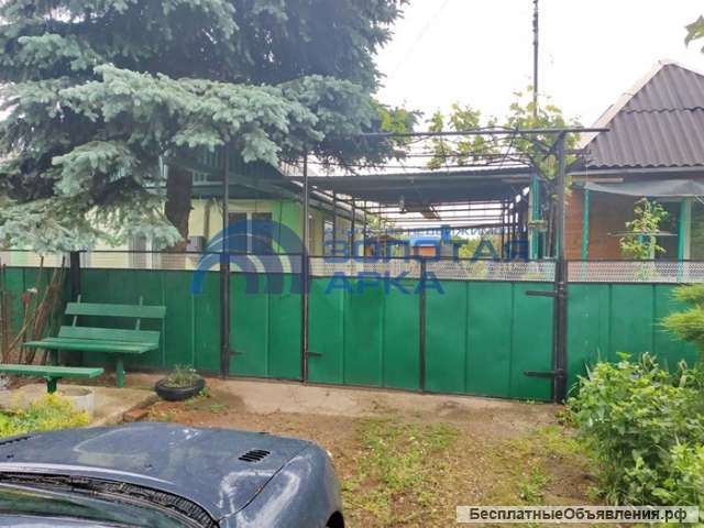 Дом в ст Холмской площадь участка 10 сот