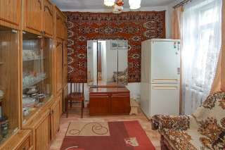 Участок с домом под коммерцию