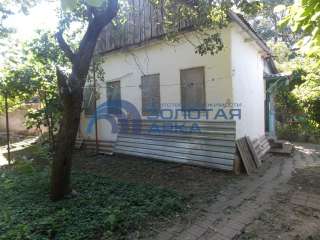 Земельный участок с домом
