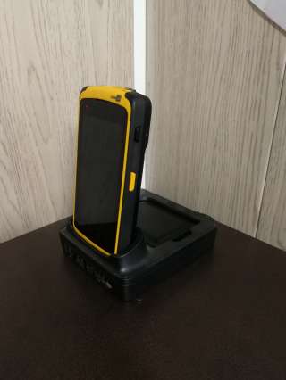 Промышленный терминал на Андроид CipherLab RS50