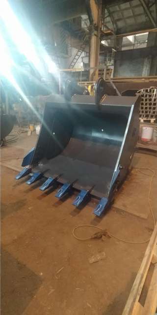 Ковш стандартный V 1,4м3 для Hitachi ZX240
