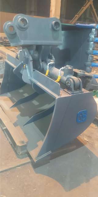 Ковш планировочный с гидроцилиндрами наклона L=1800мм Hyundai R170W-7
