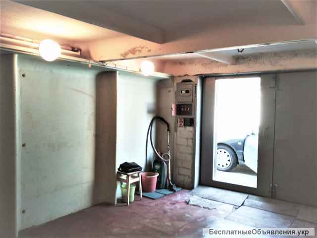 2-х уровневого капитального гаража 43 м2 Киев, Караваевы дачи