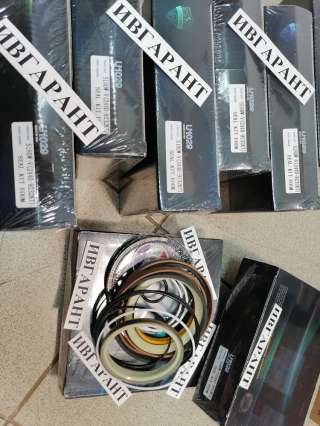 2440-9232K Ремкомплект гидроцилиндра стрелы 2440-9232K