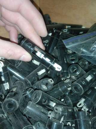 Ламподержатели Э-70-V3. -150шт.