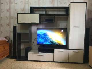 Стенка, диван