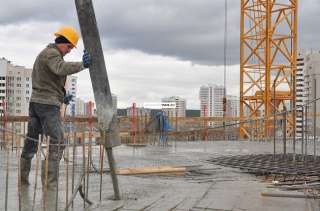 Монолитчики, сварщики