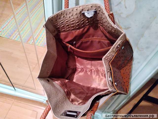 Женская сумка из кожи страуса
