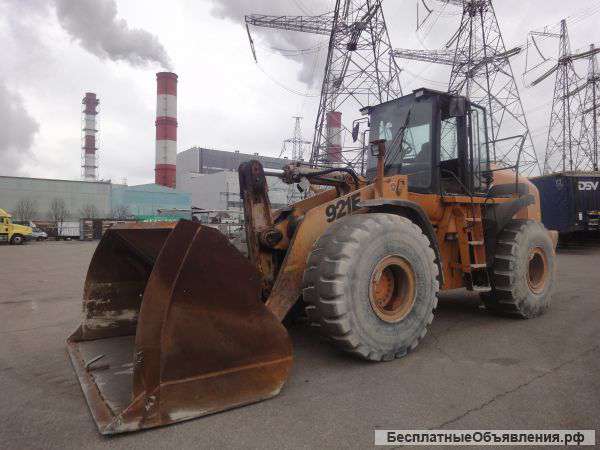 Case 921E