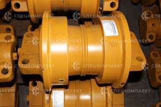 Kаток опорный однобортный Komatsu D155A