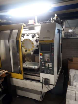 Вертикальный обрабатывающий центр FANUC T10