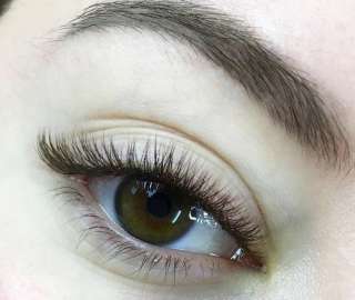 Профессиональное наращивание ресниц