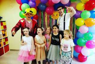 Аниматоры, ведущие, шоу, квесты, мастер-классы в Москве