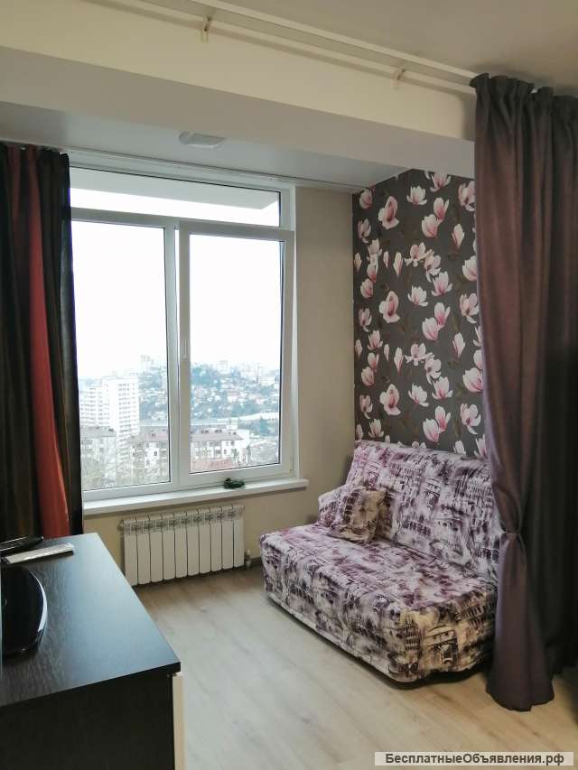 Сдаю студию длительно Центр Сочи