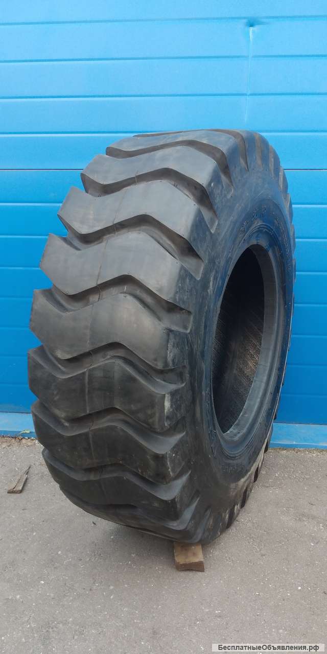 Шины на фронтальный погрузчик 20.5-25 20PR QH811 SUPERGUIDER