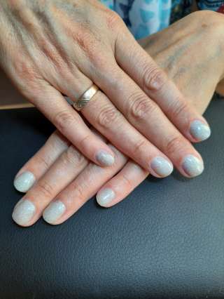 Ищу новые ноготочки: )