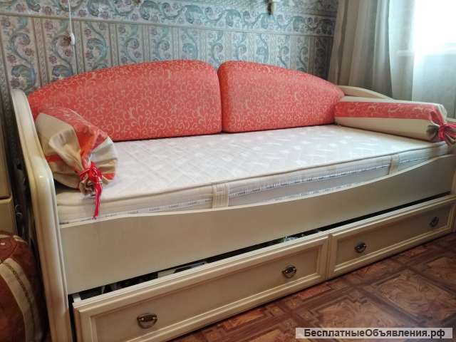 Диван кровать