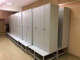 Шкафчик двухсекционный металлический в раздевалку