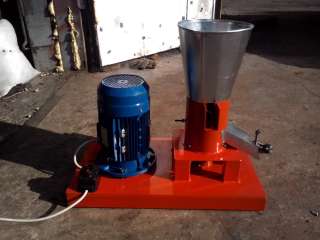 Гранулятор на плоской матрице Фермер-3