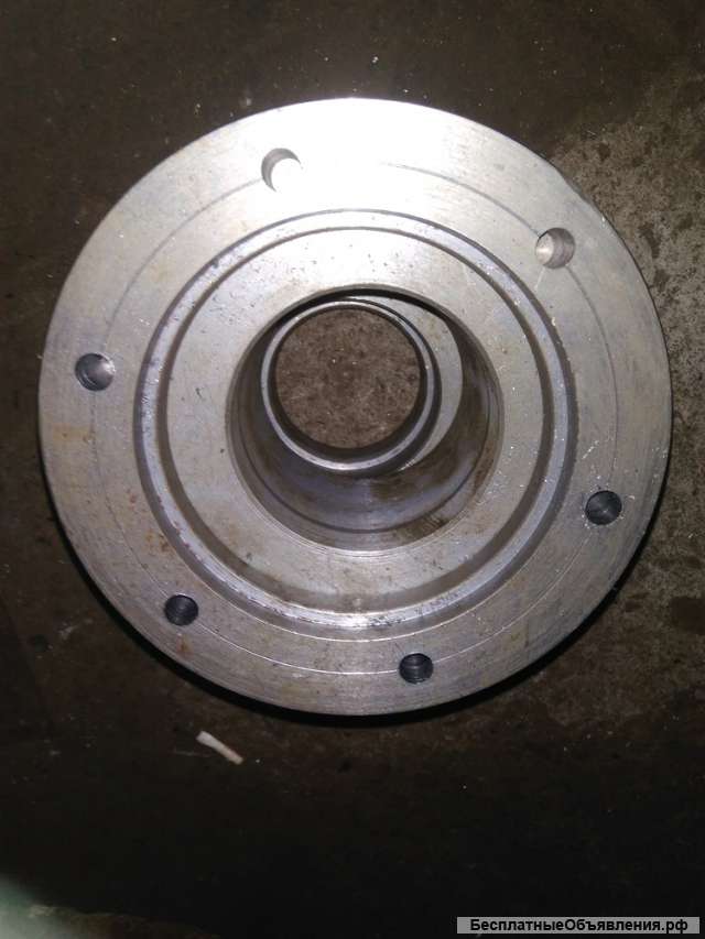 Фланец для прижима цанги. Пресс для брикета
