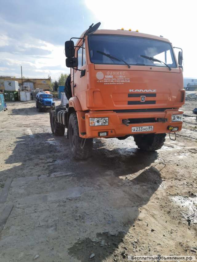 КамАЗ тягач с полуприцепов
